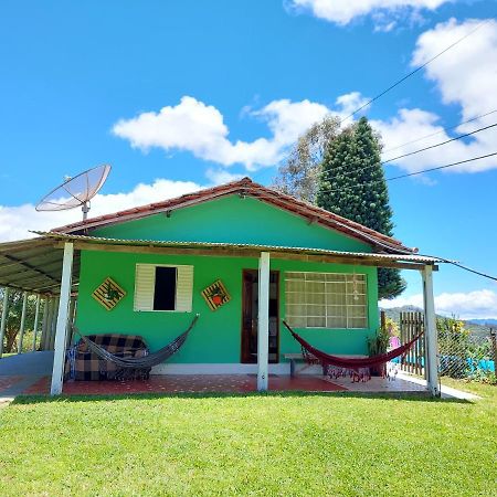 Casa Aconchegante Na Roca C/ Piscina/Churrasqueira Гонсалвис Экстерьер фото
