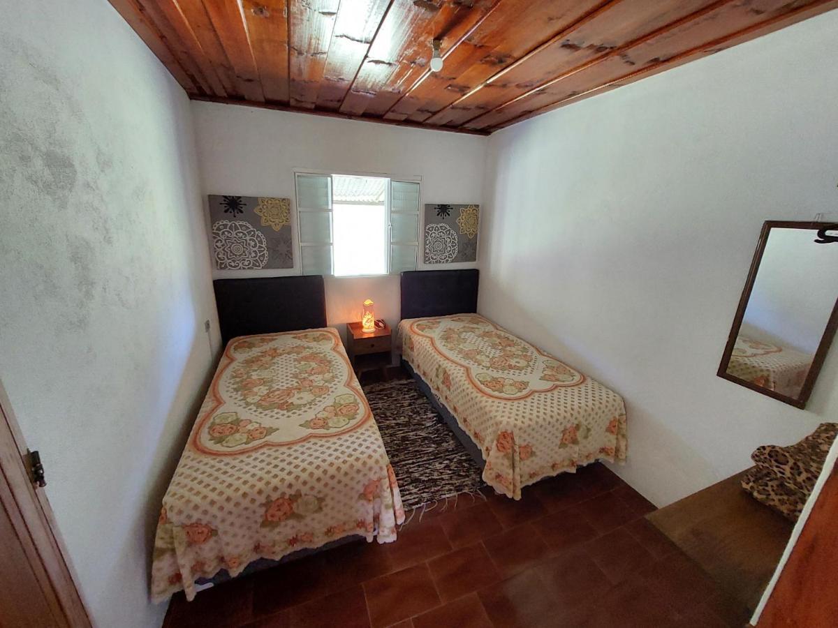 Casa Aconchegante Na Roca C/ Piscina/Churrasqueira Гонсалвис Экстерьер фото
