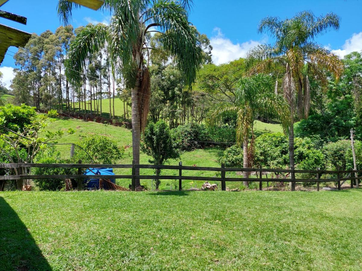 Casa Aconchegante Na Roca C/ Piscina/Churrasqueira Гонсалвис Экстерьер фото