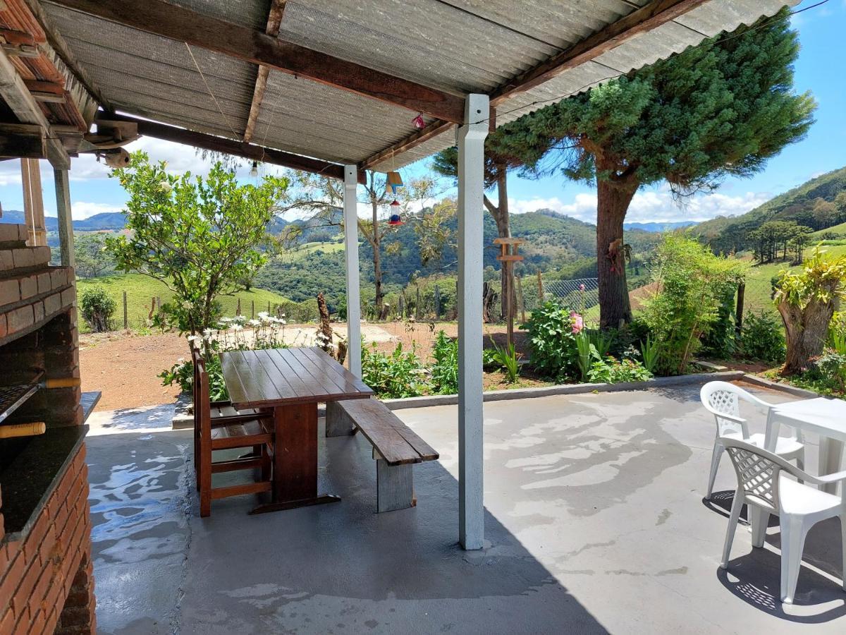 Casa Aconchegante Na Roca C/ Piscina/Churrasqueira Гонсалвис Экстерьер фото